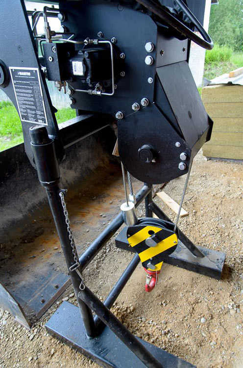 Stabiler Kran für Bauarbeiten von der Zimmerei Roider